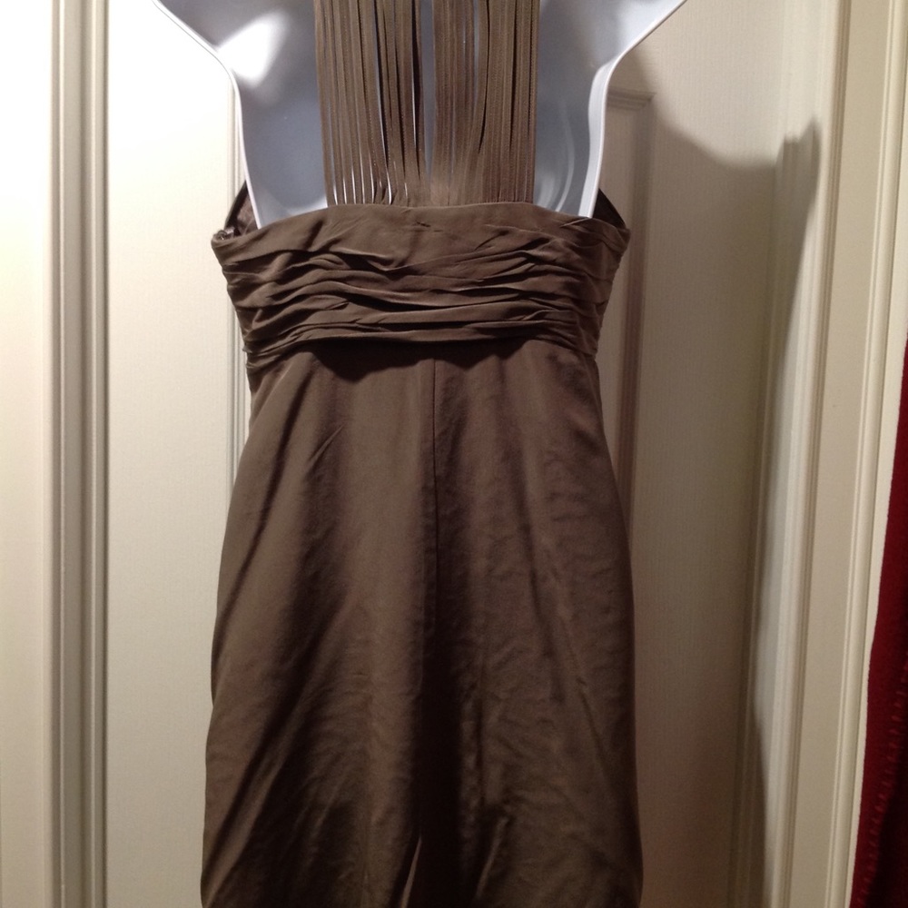 ✨MUSE Olive Green Silk Halter Dress 👗 - Picture 4 of 7